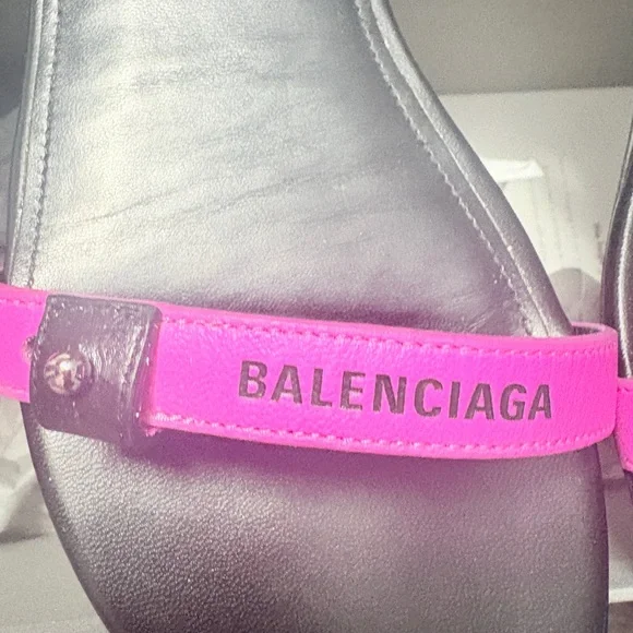 Balenciaga Pink and Black Sandals with Sleek Design